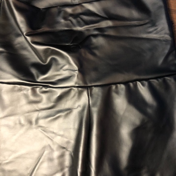 Silvericing Cherish black Cruise controls leggings - Picture 2 of 3
